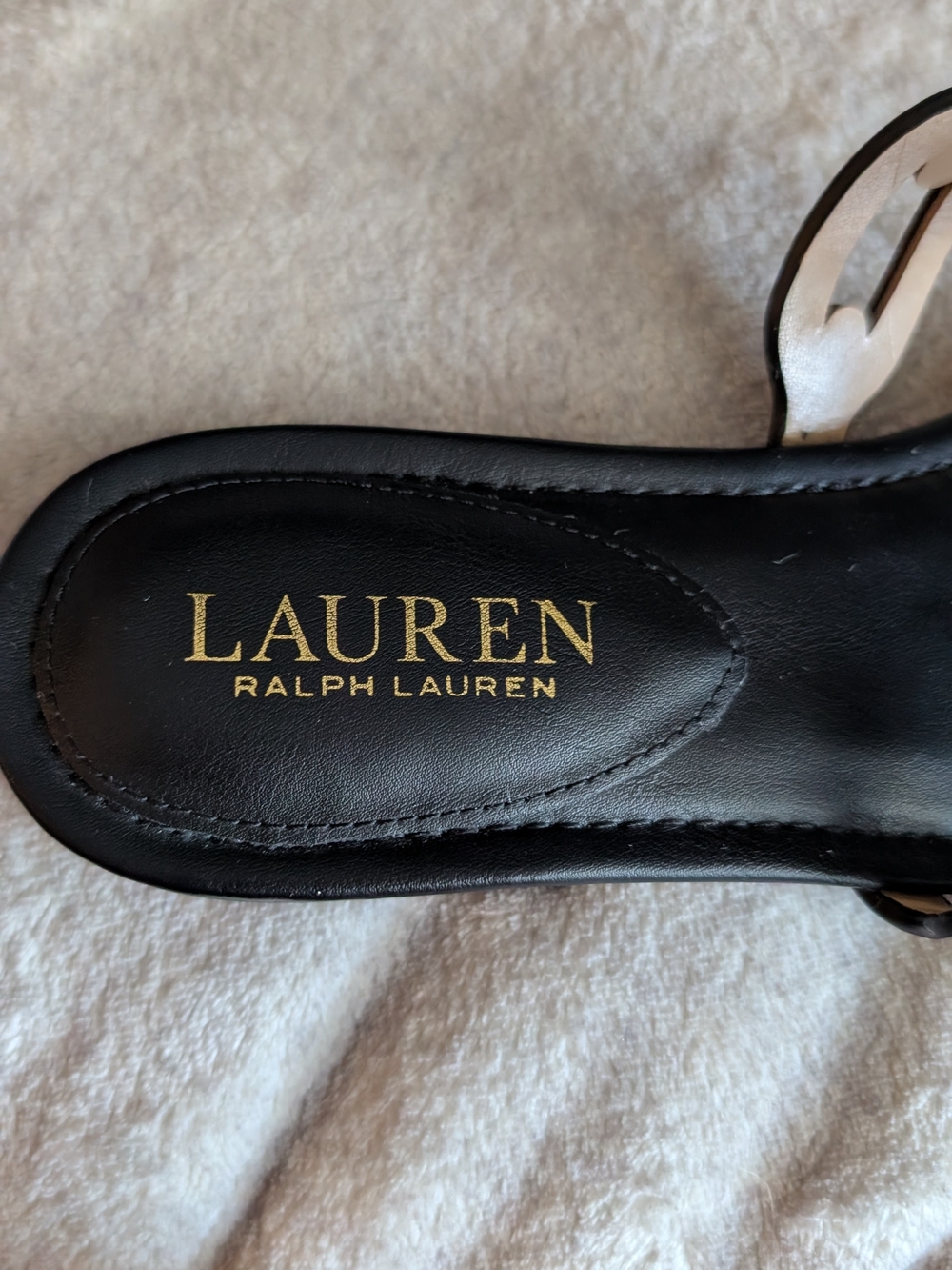 Lauren Ralph Lauren Black Logo Thong Sandals - Picture 6 of 7